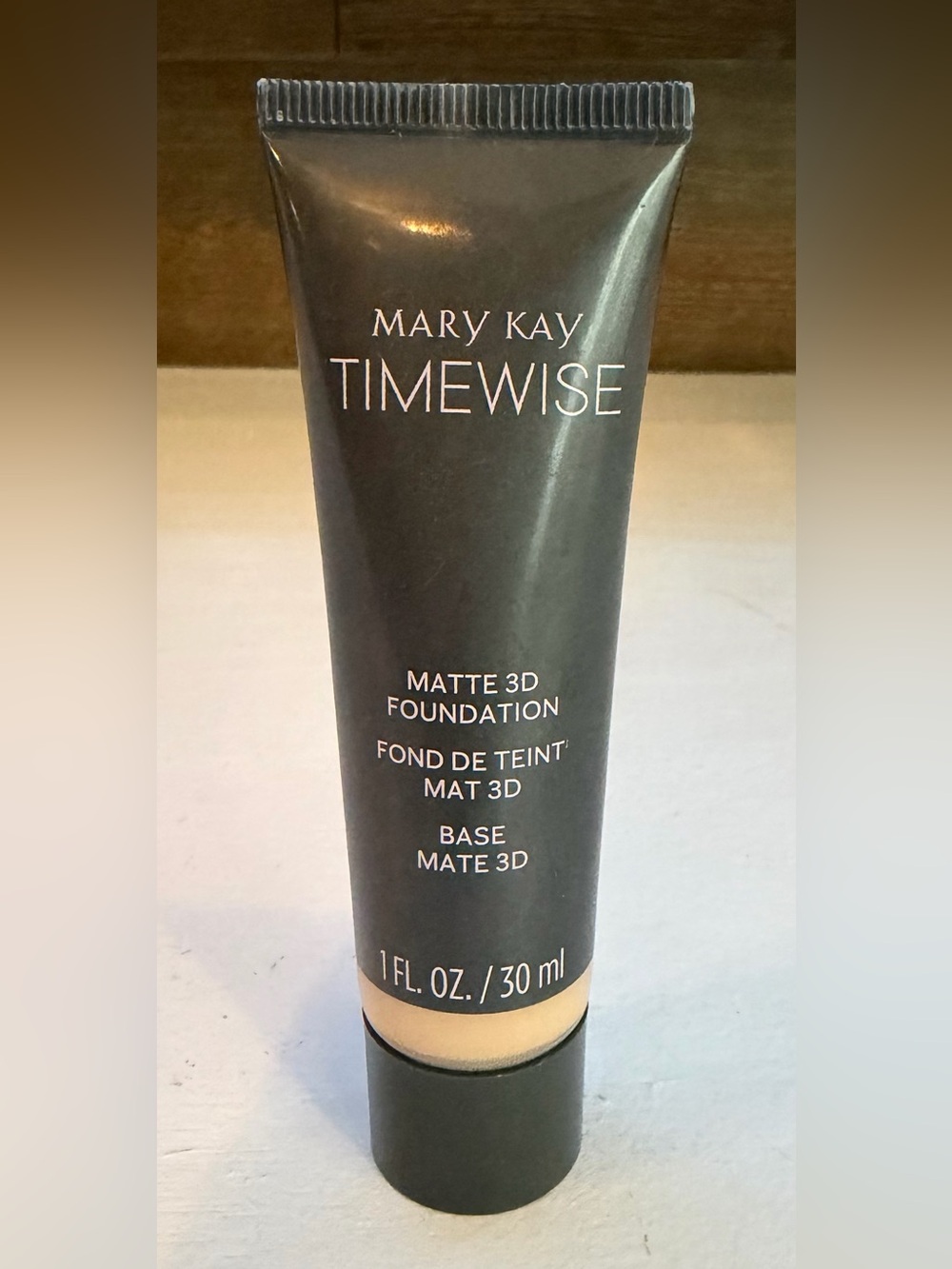 Mary Kay TimeWise Matte 3D Foundation Beige W 100 Combination/Oily